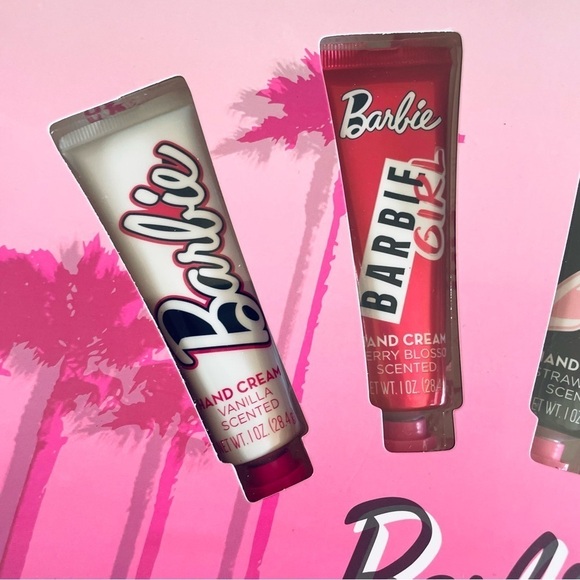 🎀 NWT Lot of 2 Barbie Sets – Hand Cream & Spa Collection (Rare) 🎀 - Picture 7 of 14
